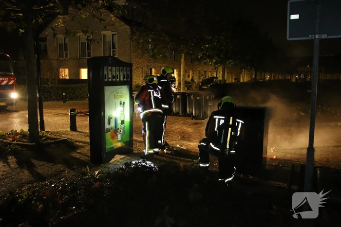Vuurwerk veroorzaakt brand in container