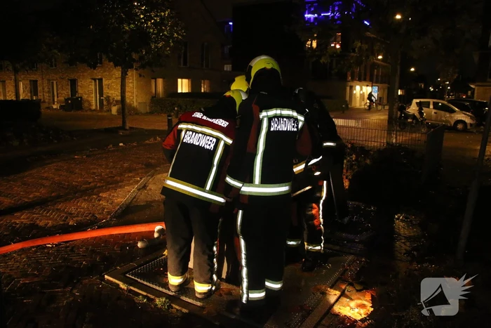 Vuurwerk veroorzaakt brand in container