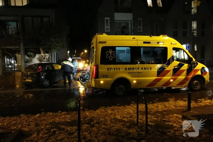 Fietser gewond bij botsing met automobilist