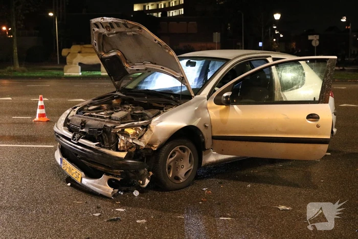 Gewonde en schade bij aanrijding