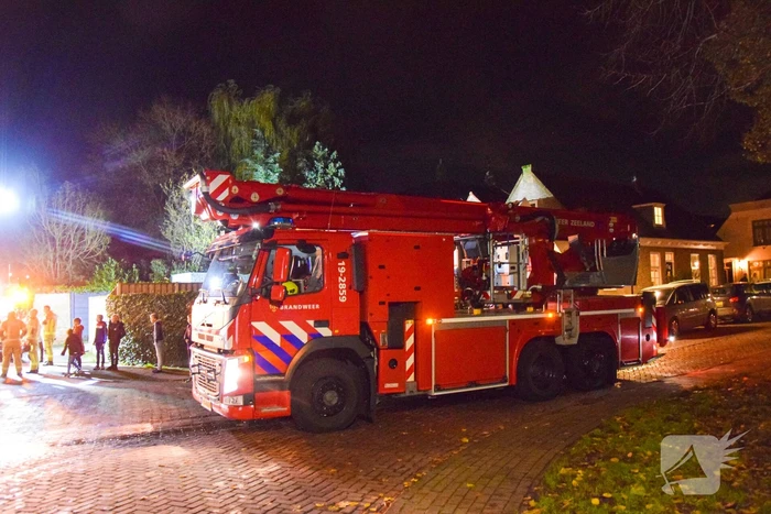 Schoorsteenbrand snel onder controle