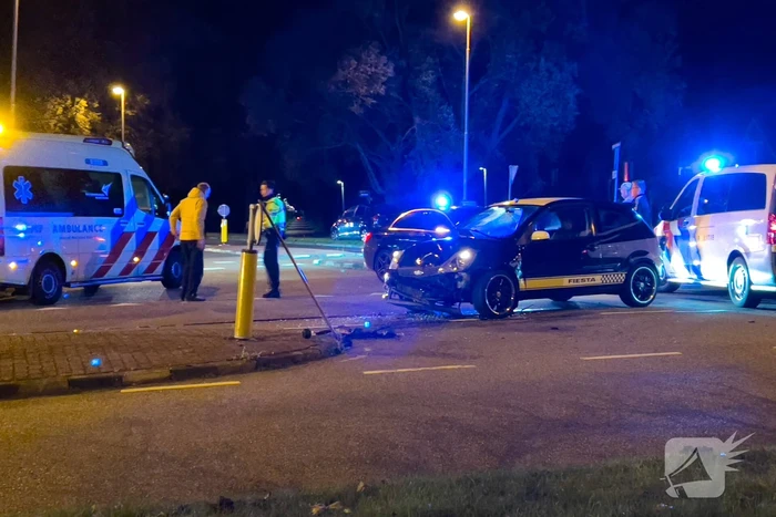 Gewonde bij aanrijding tussen auto's
