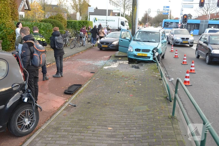 Veel schade bij kop-staart aanrijding