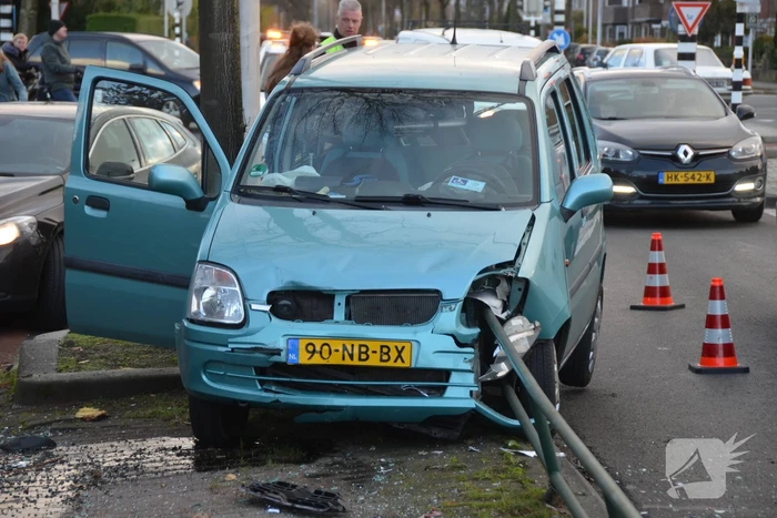 Veel schade bij kop-staart aanrijding