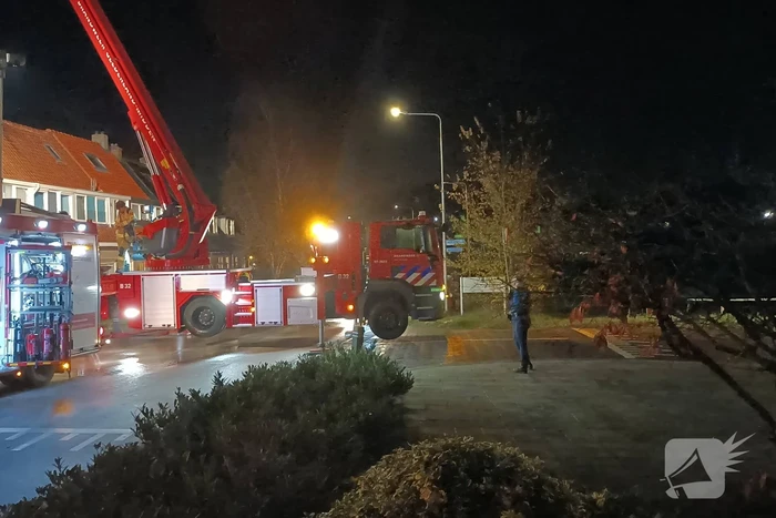Flinke rookontwikkeling bij dakbrand