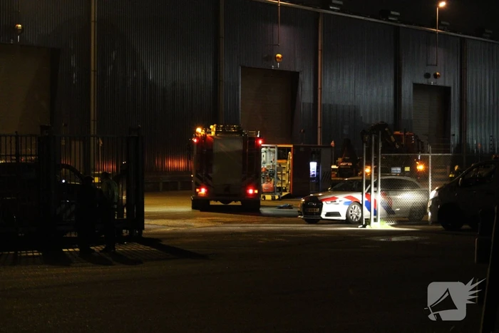 Dode bij verkeersongeval op bedrijven terrein