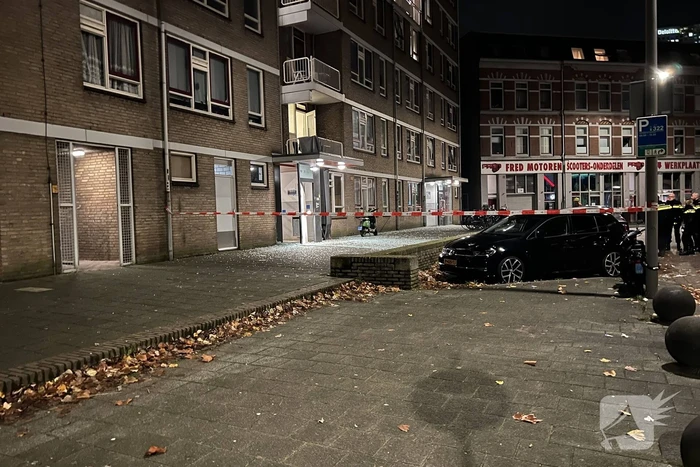 Flinke schade na explosie in portiek