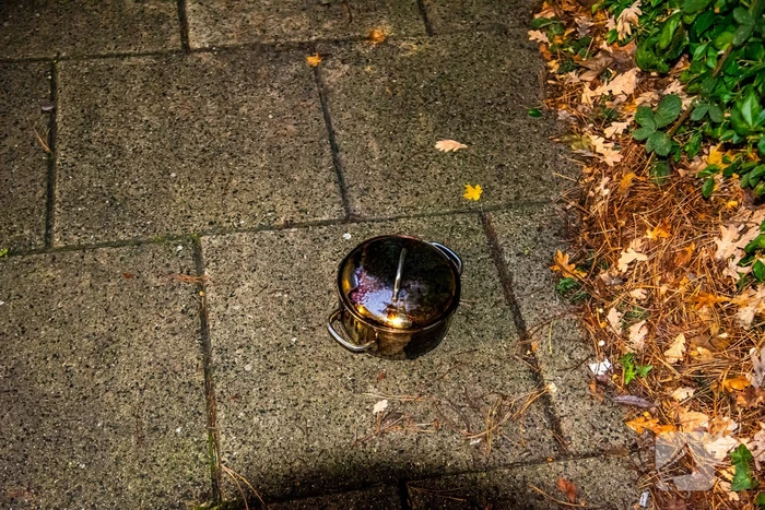 Rookontwikkeling door pannetje op het vuur