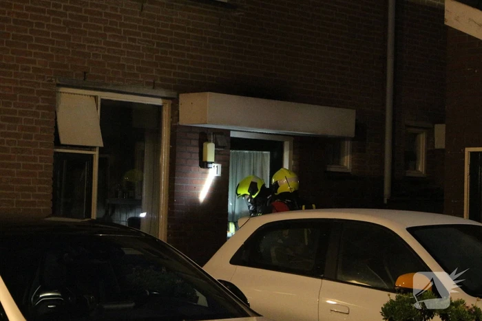 Brand in keuken van woning snel geblust