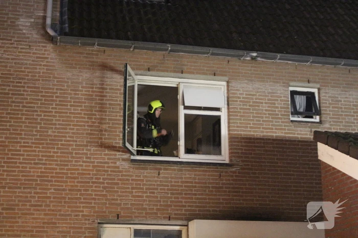 Brand in keuken van woning snel geblust