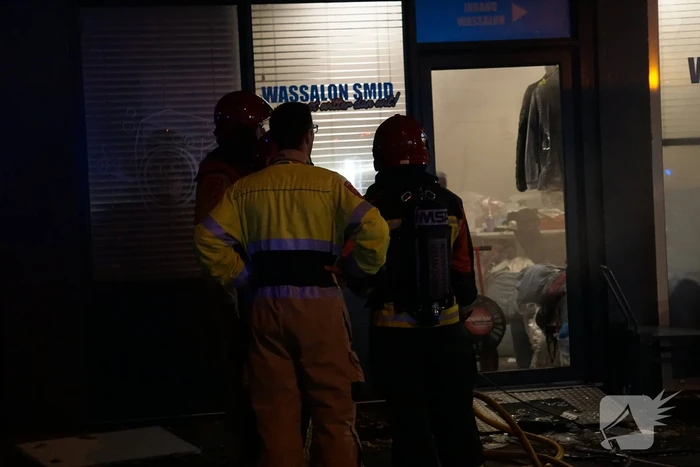 Veel rookontwikkeling bij brand in wasserette