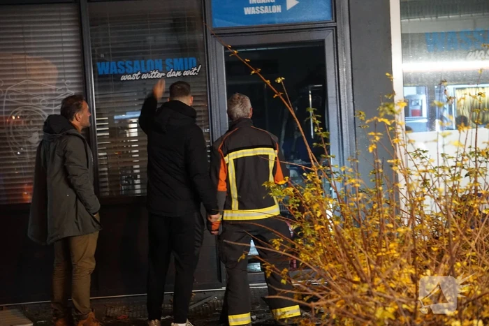 Veel rookontwikkeling bij brand in wasserette
