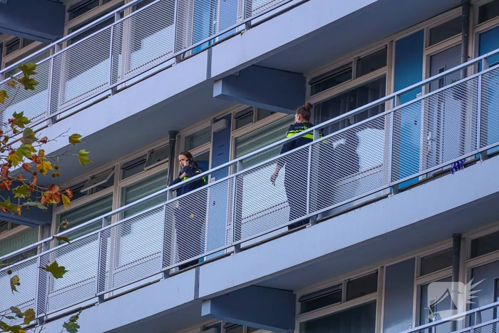 Gewonden bij steekpartij in flatwoning