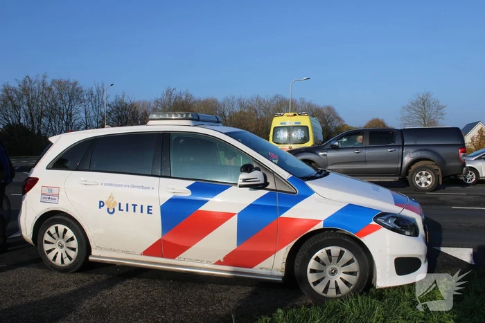 Fietser gewond bij botsing met auto