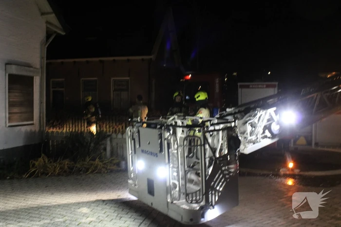Schoorsteenbrand snel onder controle