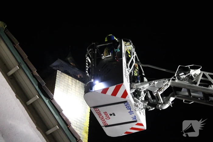 Schoorsteenbrand snel onder controle