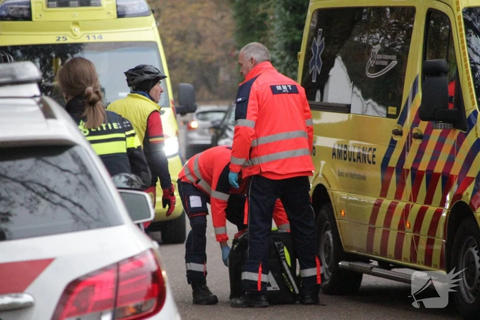 Wielrenner ernstig gewond na val
