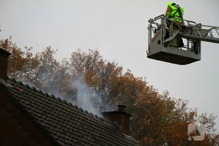 Veel rookontwikkeling door schoorsteenbrand