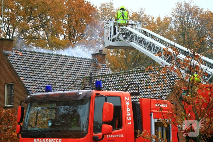 Veel rookontwikkeling door schoorsteenbrand