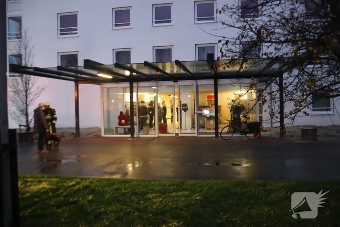 Flat deels ontruimd na gaslucht