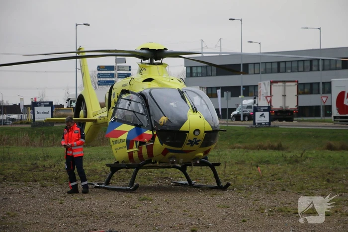 Medewerker drukkerij zwaargewond na beknelling