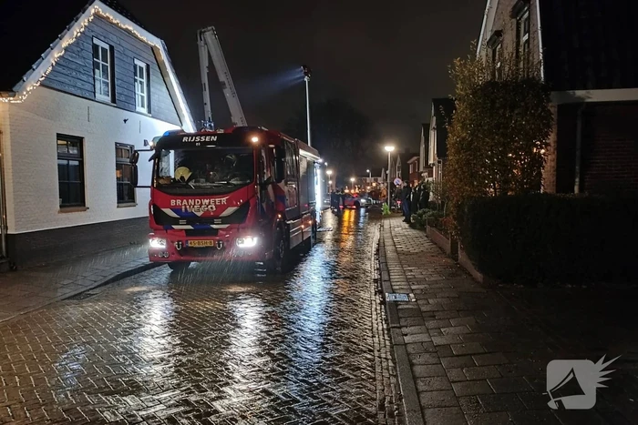 Schoorsteenbrand snel onder controle