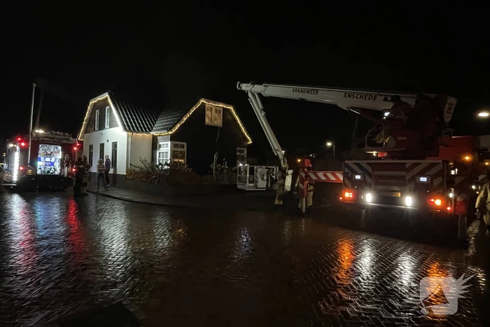Schoorsteenbrand snel onder controle