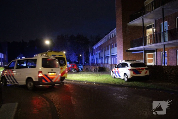 Traumahelikopter landt voor incident in woning, baby overleden