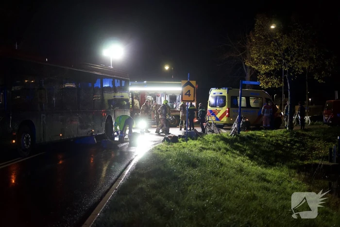 Kind zwaargewond bij aanrijding met lijnbus