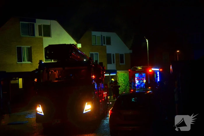 Flinke rookontwikkeling bij brand in woning
