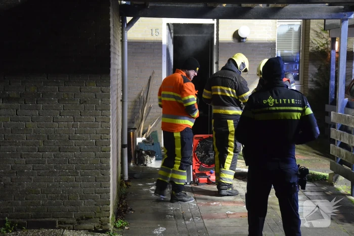 Flinke rookontwikkeling bij brand in woning