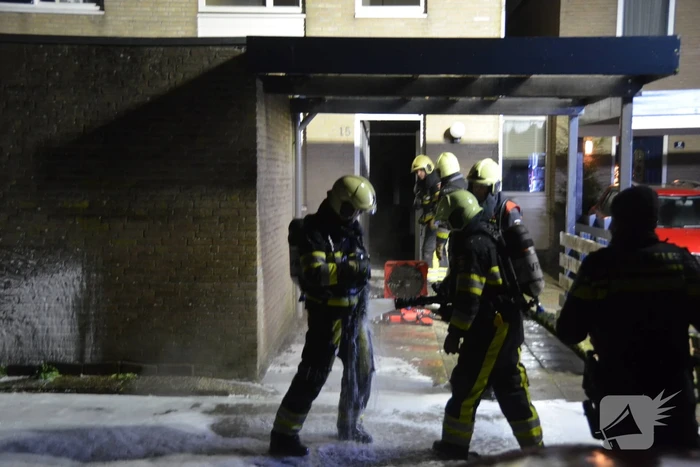 Flinke rookontwikkeling bij brand in woning