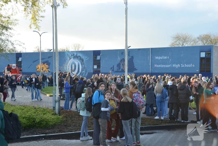 !mpulse - Piter Jelles school ontruimd door brand