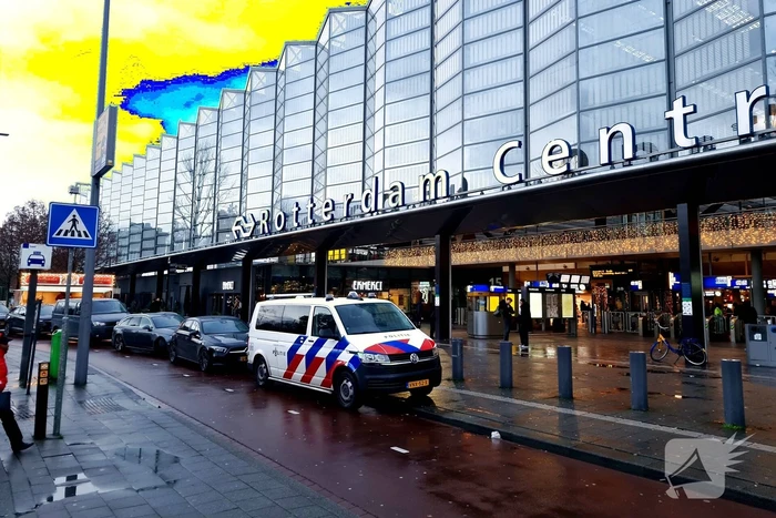 Centraal station deels ontruimd door politie-inzet