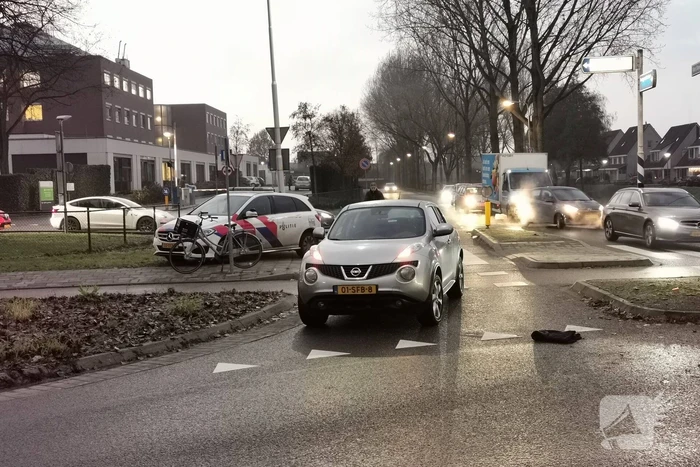 Fietser belandt in ziekenhuis