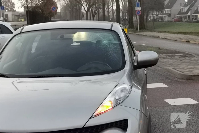 Fietser belandt in ziekenhuis