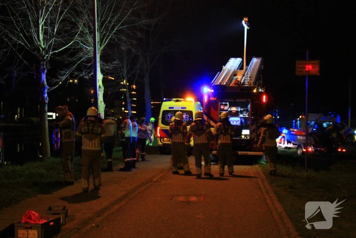 Grote inzet hulpdiensten om lampje in water