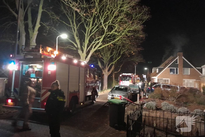 Brandweer ingezet bij dakbrand