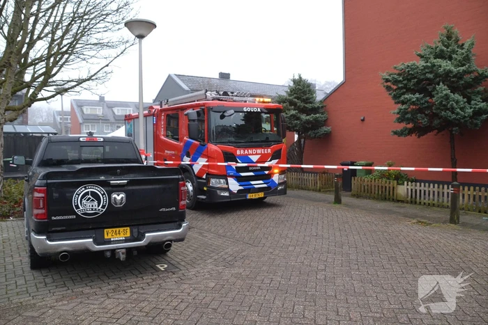 Persoon overleden bij woningbrand