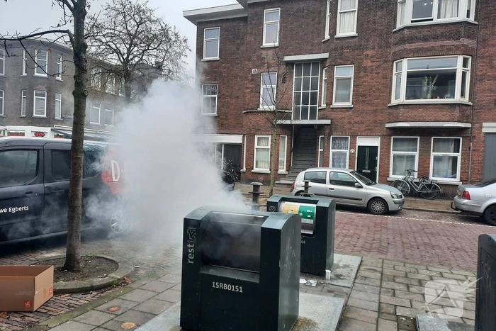 Flinke rookontwikkeling bij containerbrand