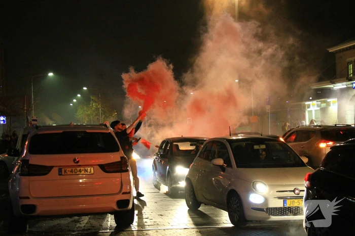 Veel feestvierders op straat na winst Marokko
