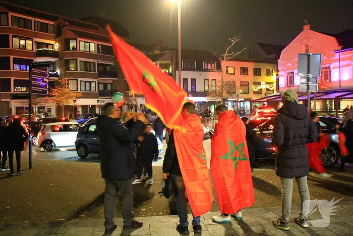 Veel feestvierders op straat na winst Marokko