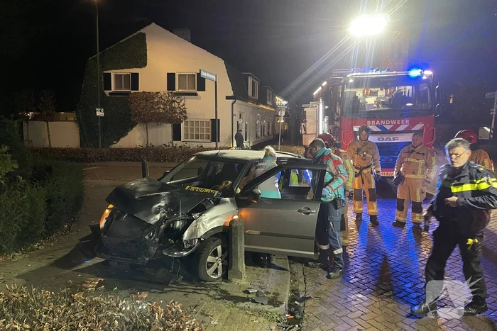 Gewonde bij ongeval tussen vrachtwagen en auto
