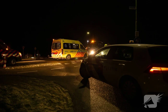 Overleden persoon uit rivier gehaald