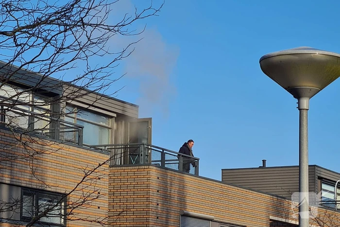 Veel rook bij brand in rijtjeswoning