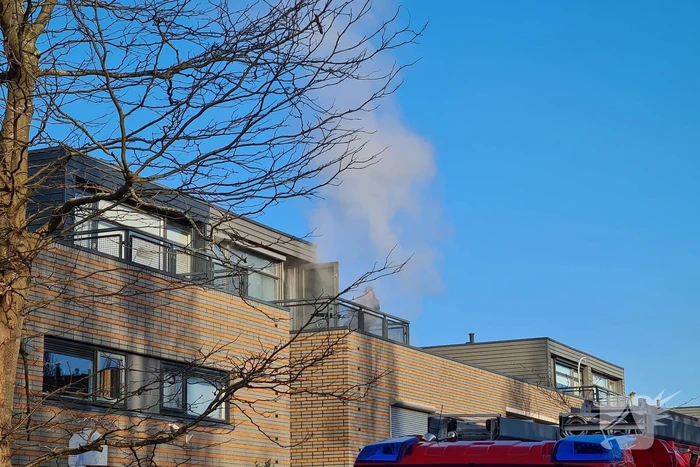 Veel rook bij brand in rijtjeswoning
