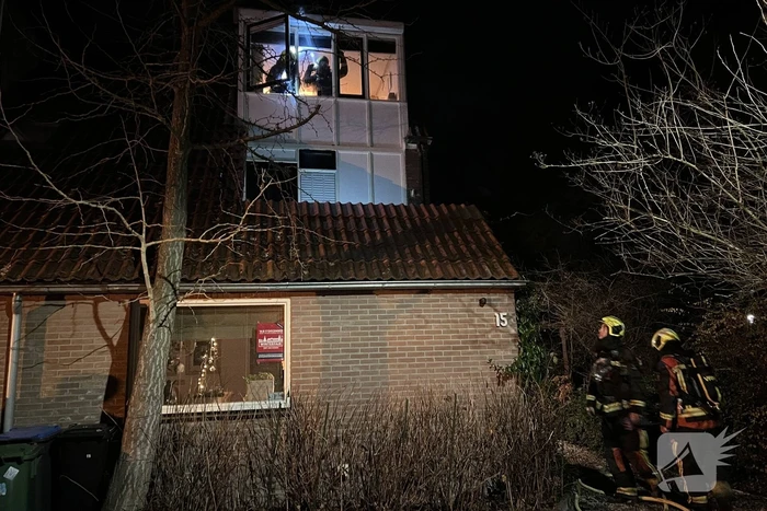 Brand in slaapkamer snel onder controle