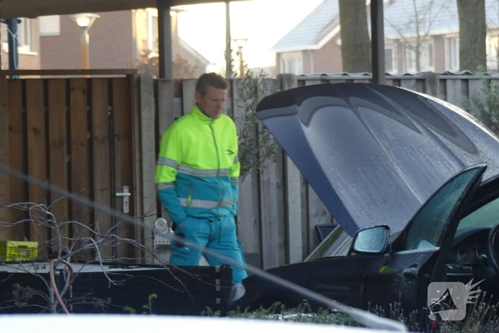 Veel rook bij autobrand