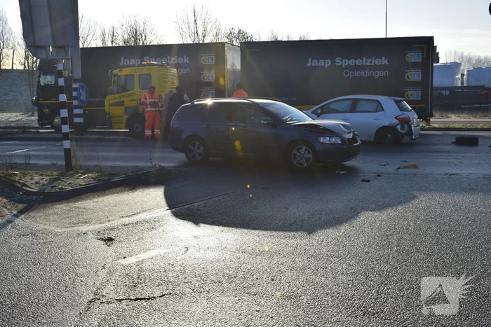 Flinke schade bij botsing op afrit