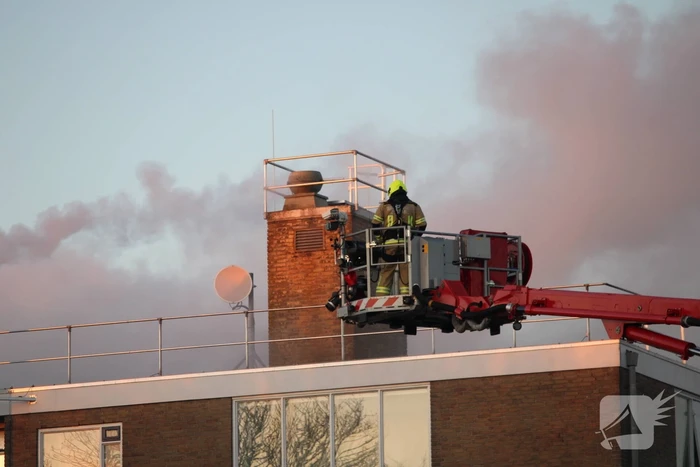 Grote uitslaande brand bij AZC